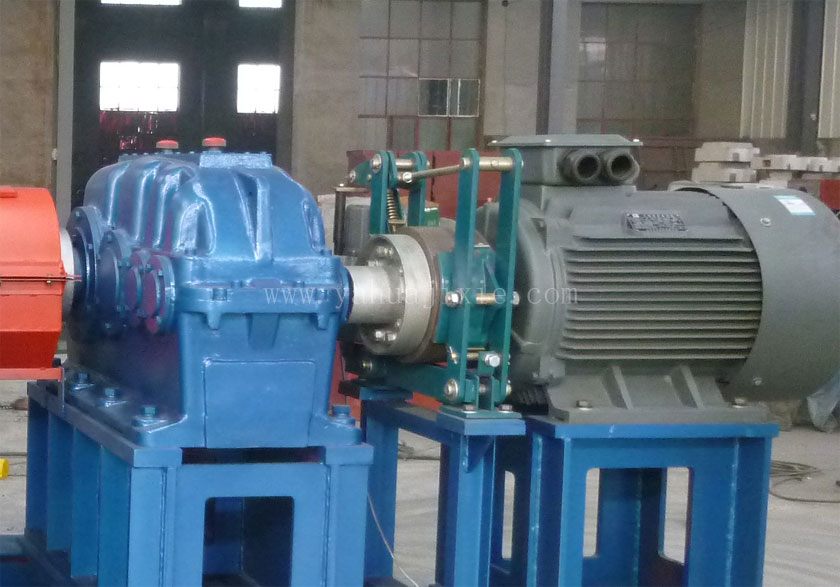 傳動(dòng)系統(tǒng)